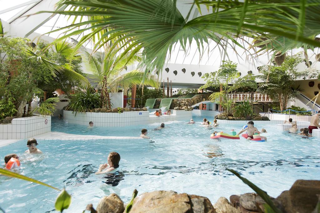 Hotel Center Parcs Eifel Mosel Nürburgring Gunderath Exterior foto